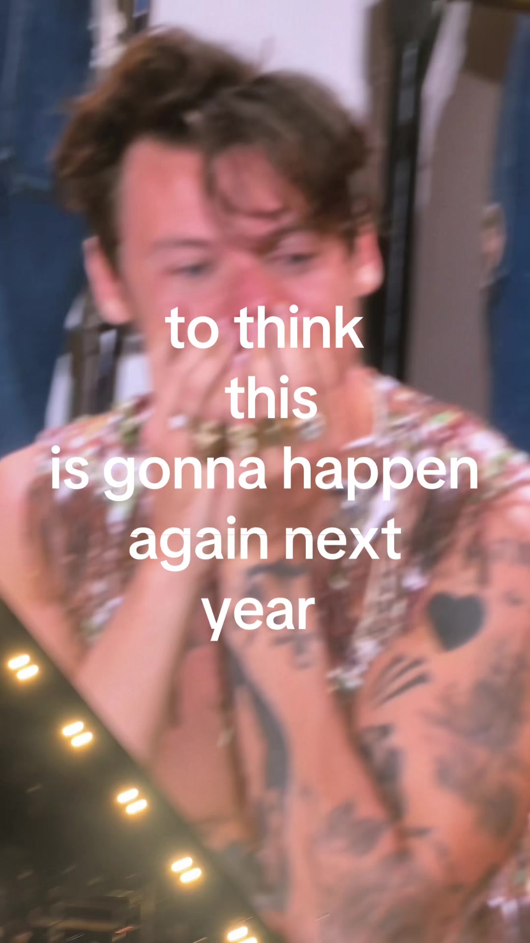 @julie👩🏽🦱🫐⭐️🌈🫧