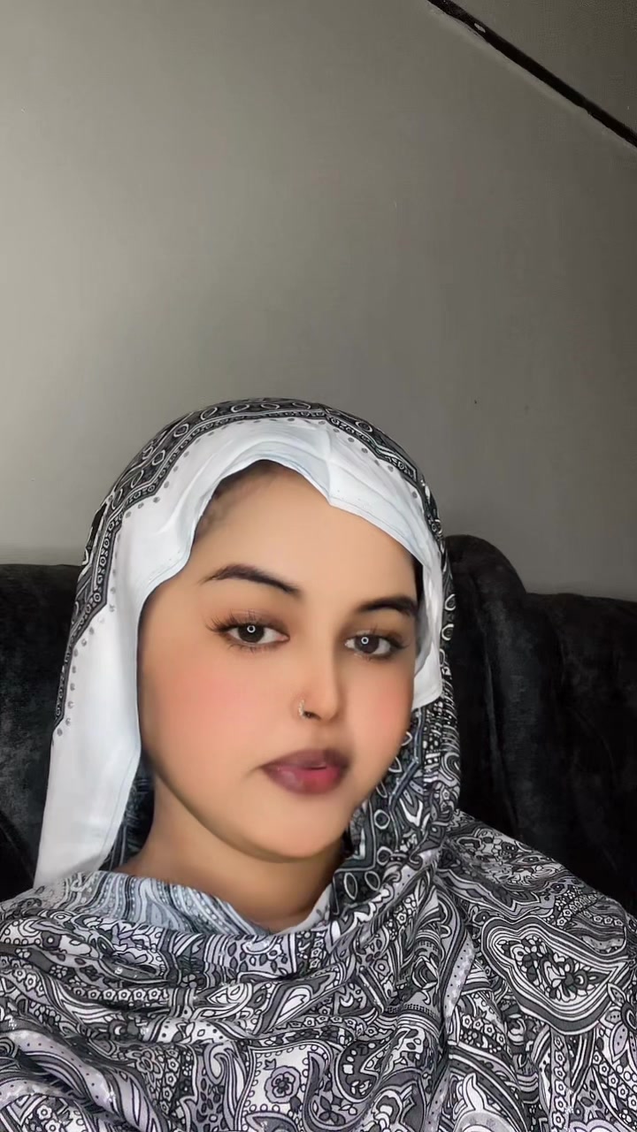 @🎀Queen Iftizam 🥀