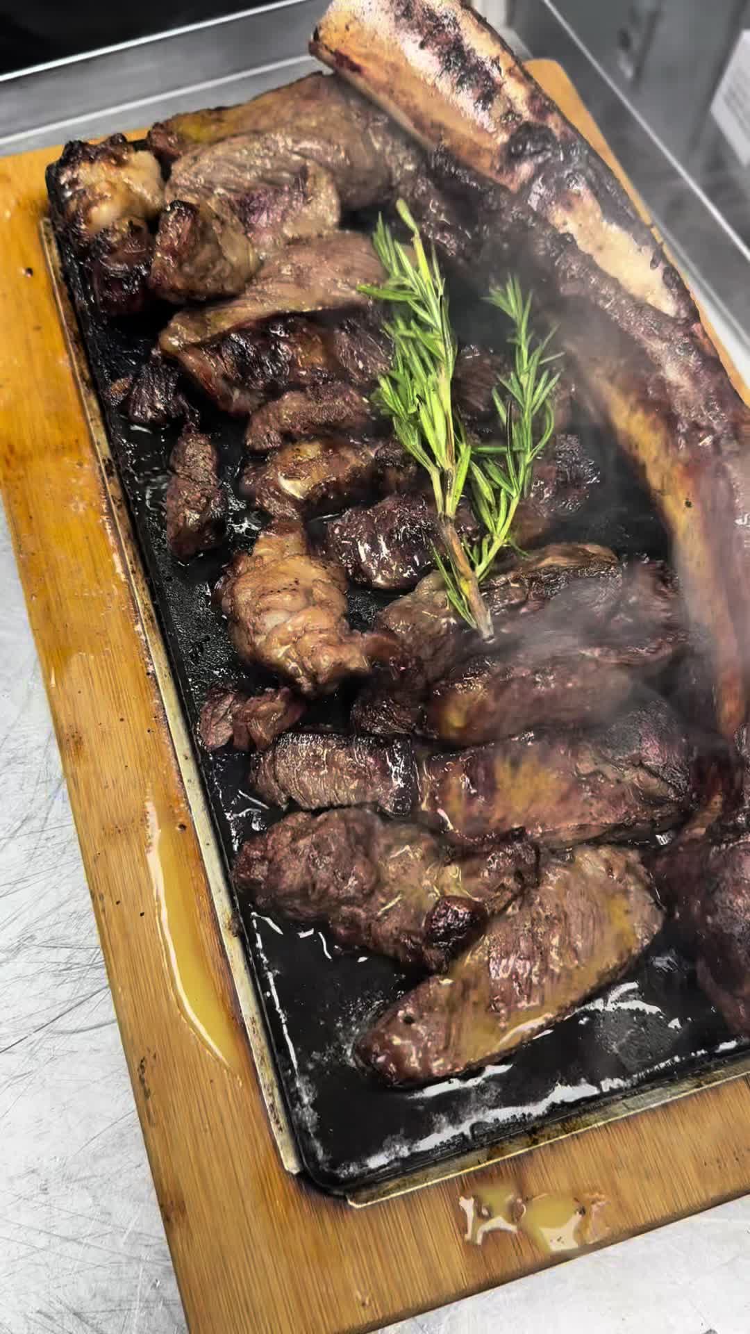 @NandoGrill🔥 CARNE EN VARA