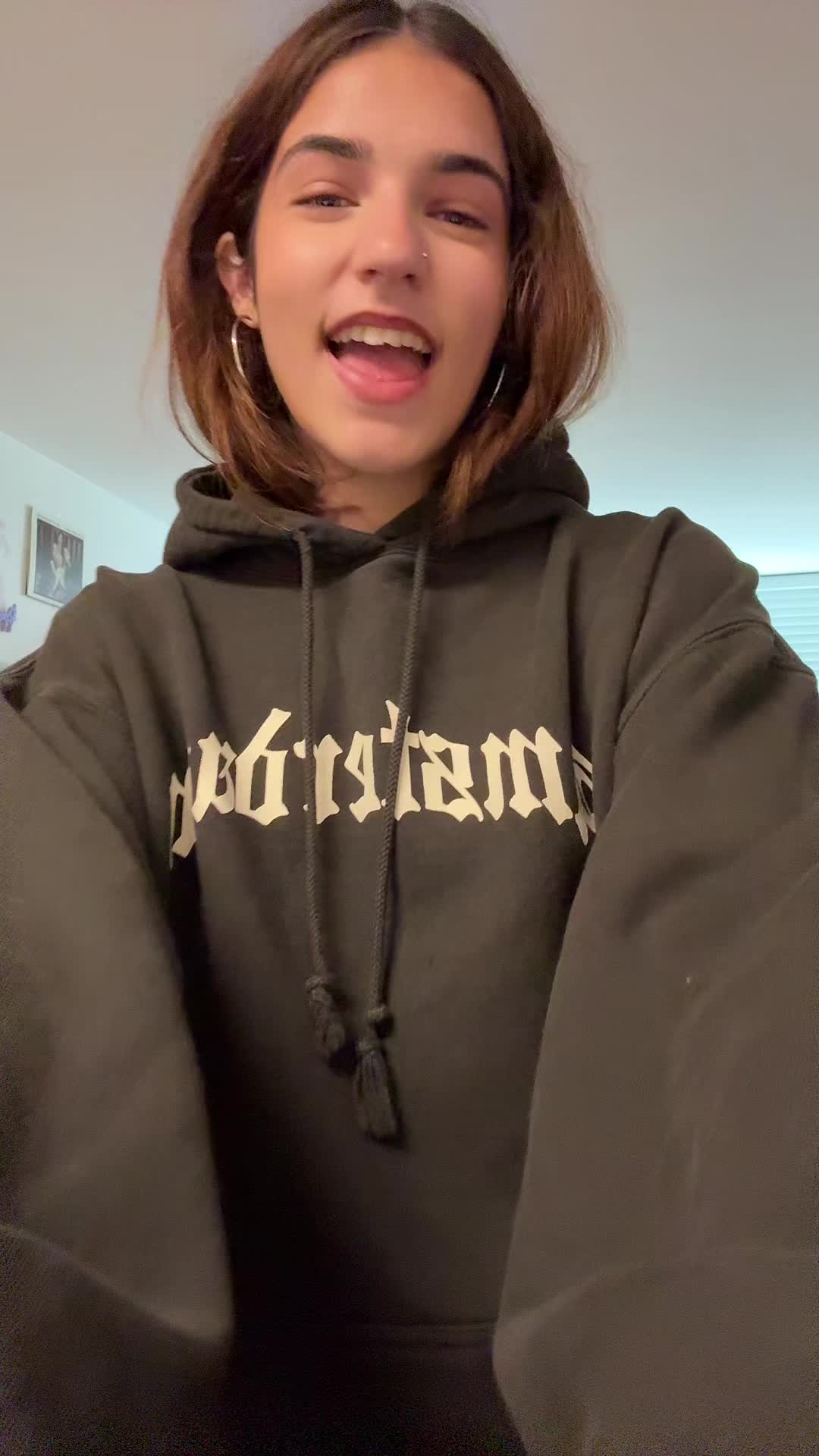 @Ana