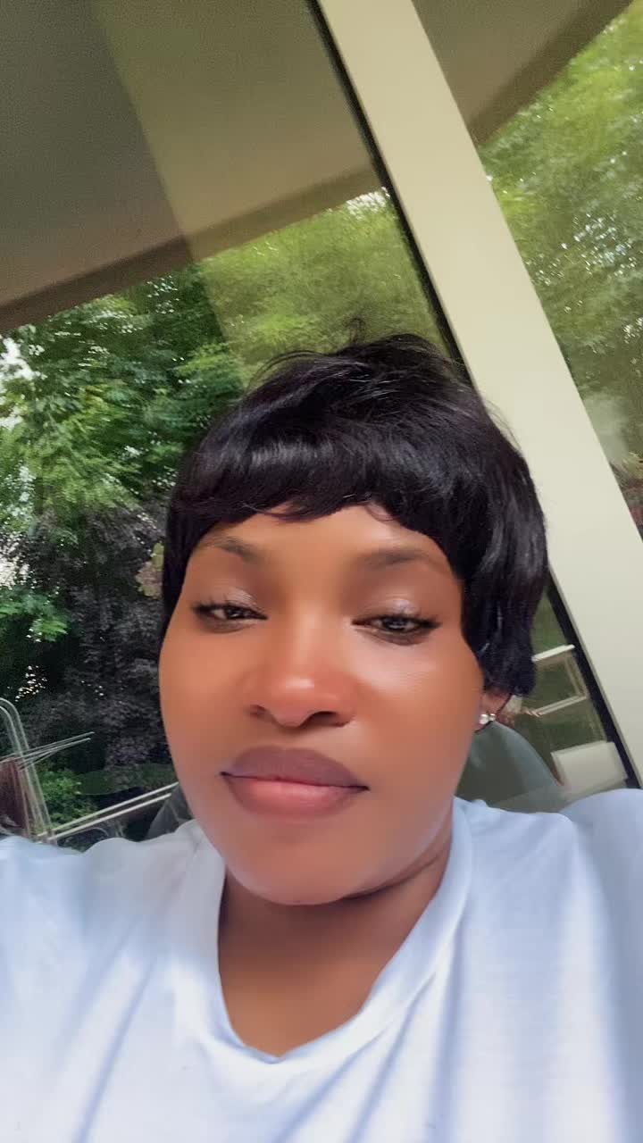@DeappleofGodeye