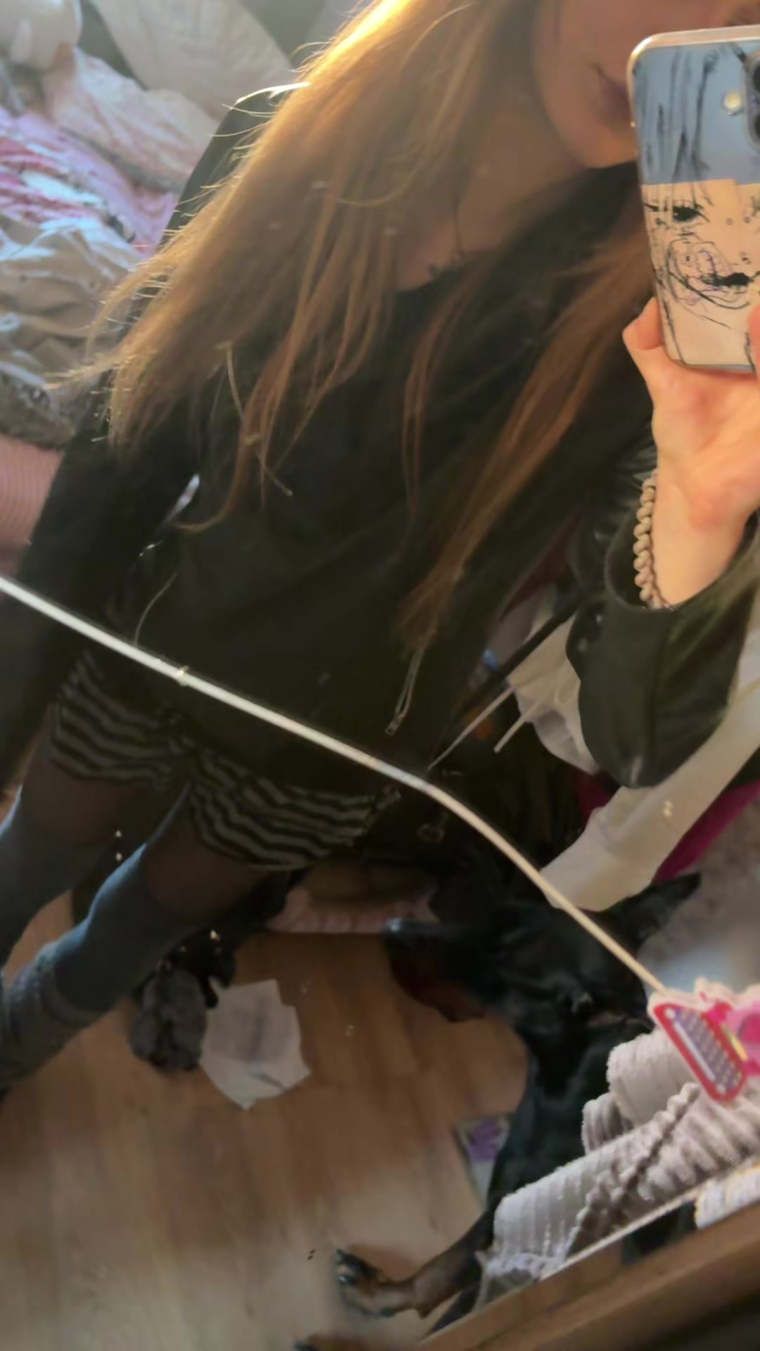 @:33