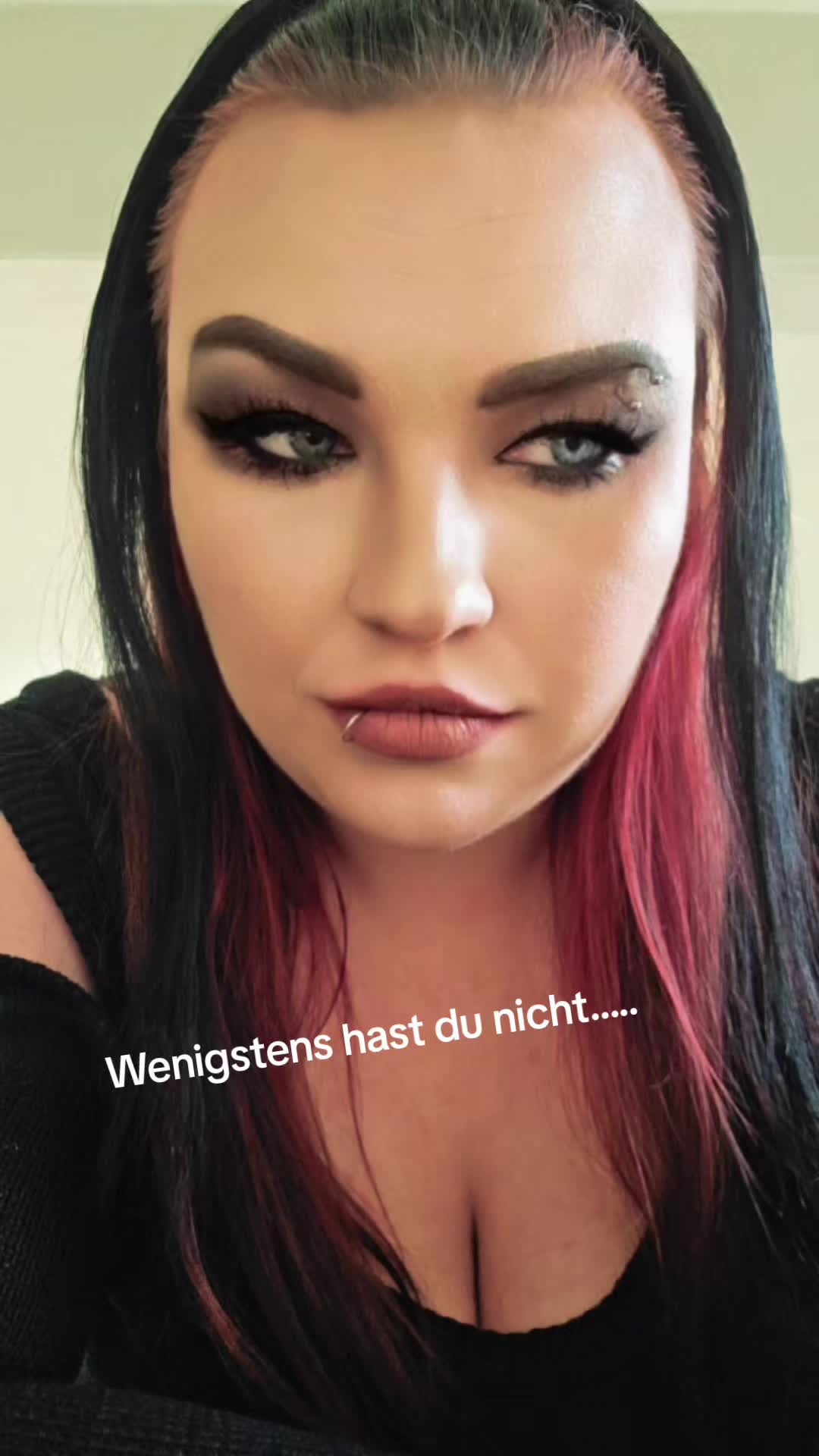 @◇Schattenfeder◇ 📚🖤