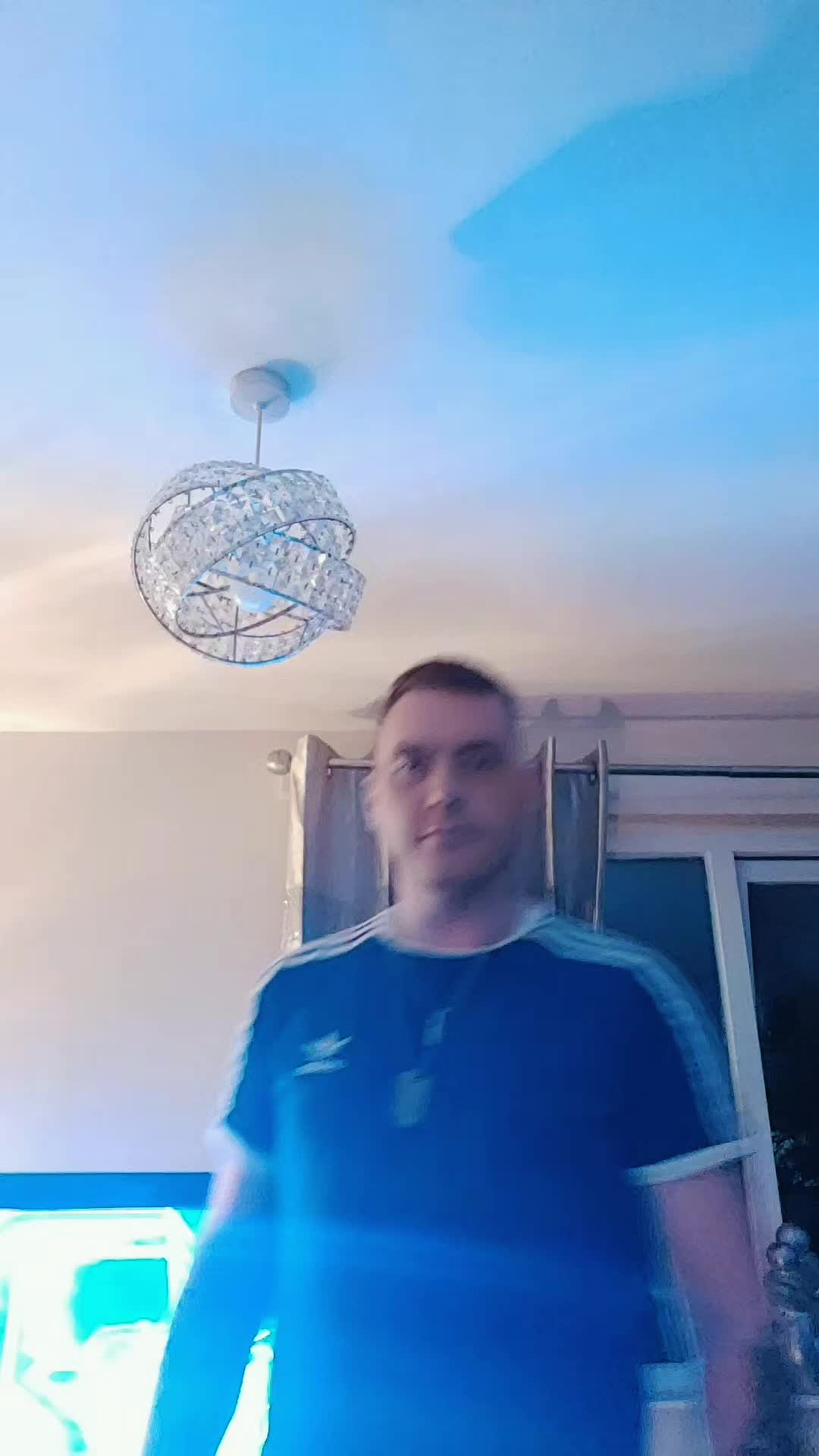 @Big Dee 🇬🇧🤝🏼🇨🇮 😉