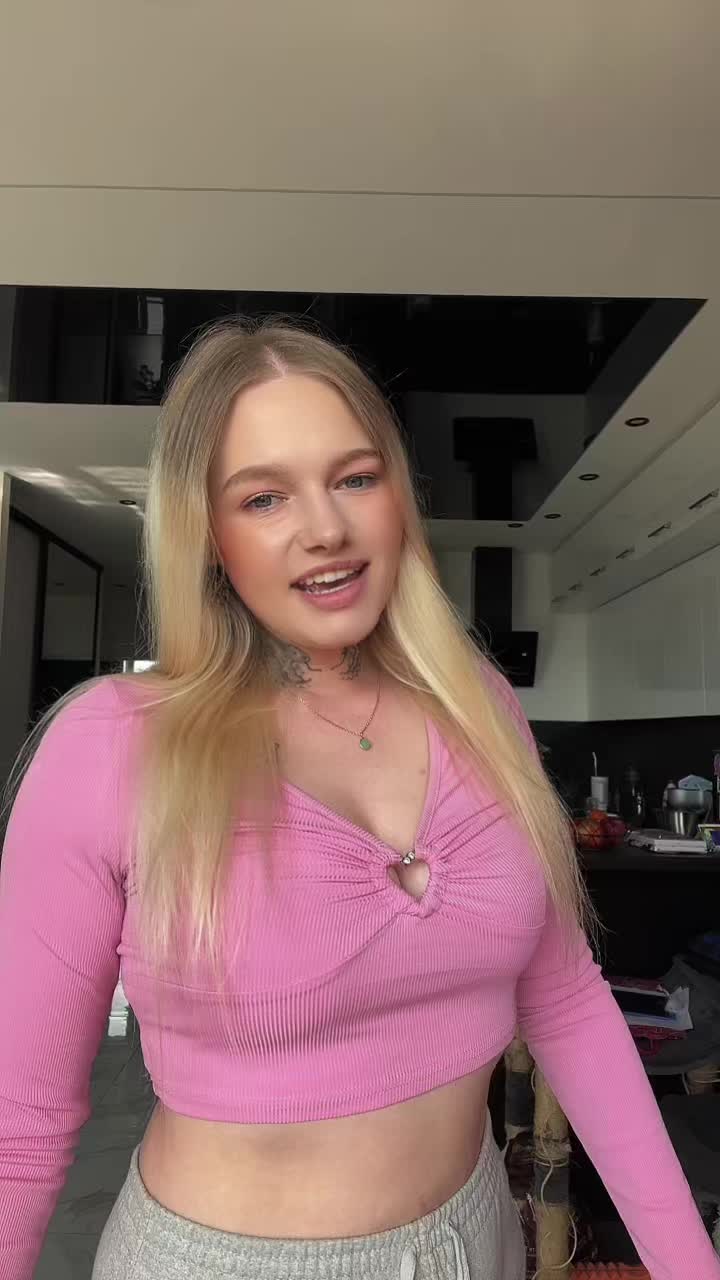 @✨🍓 𝗞𝗮𝗿𝗼𝗹𝗰𝗶𝗮 🍓✨