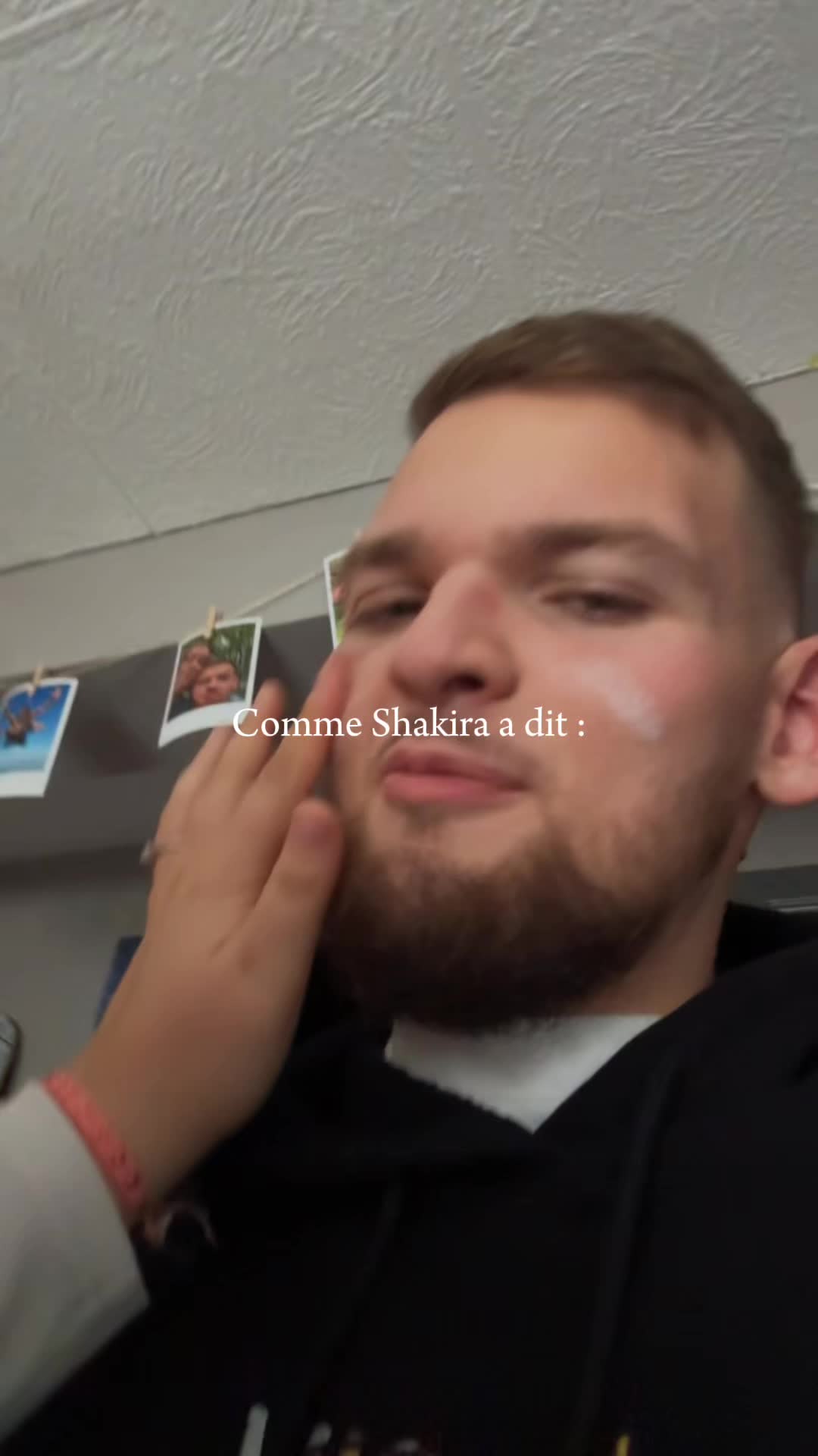 @zoë16.