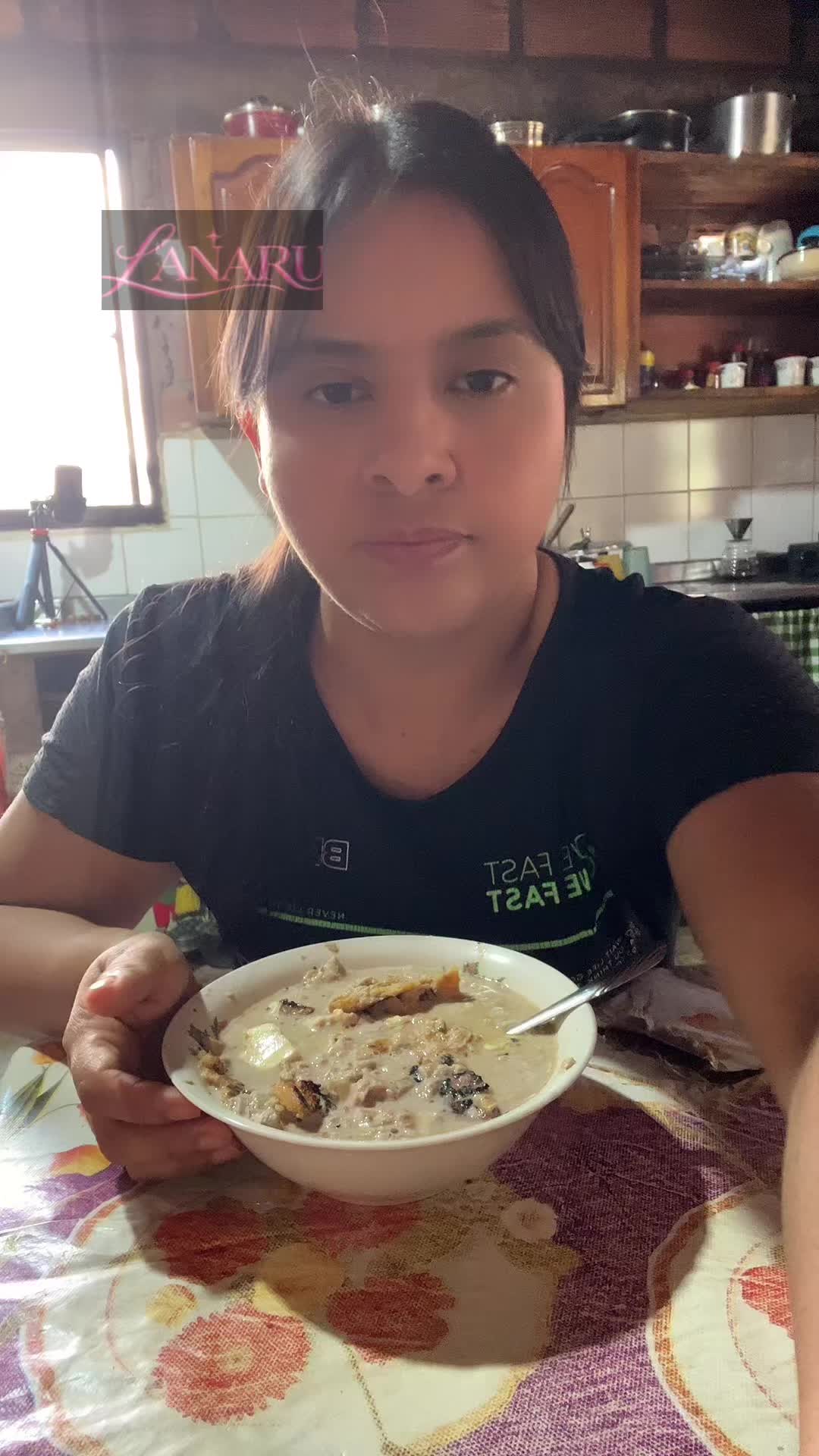 @𝗟𝗔𝗡𝗔𝗥𝗨 🫡💕