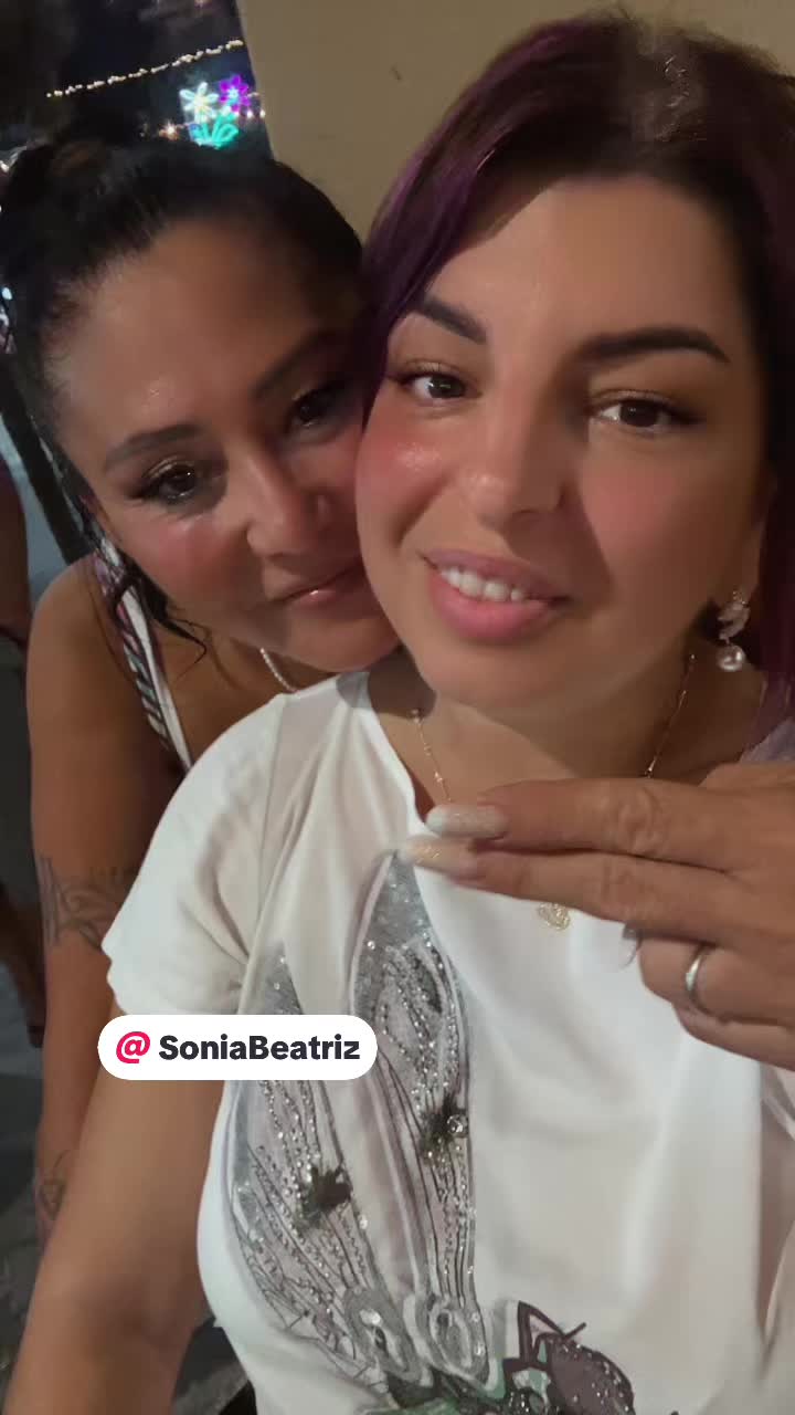 @LORYYY💛💛💛🇷🇴