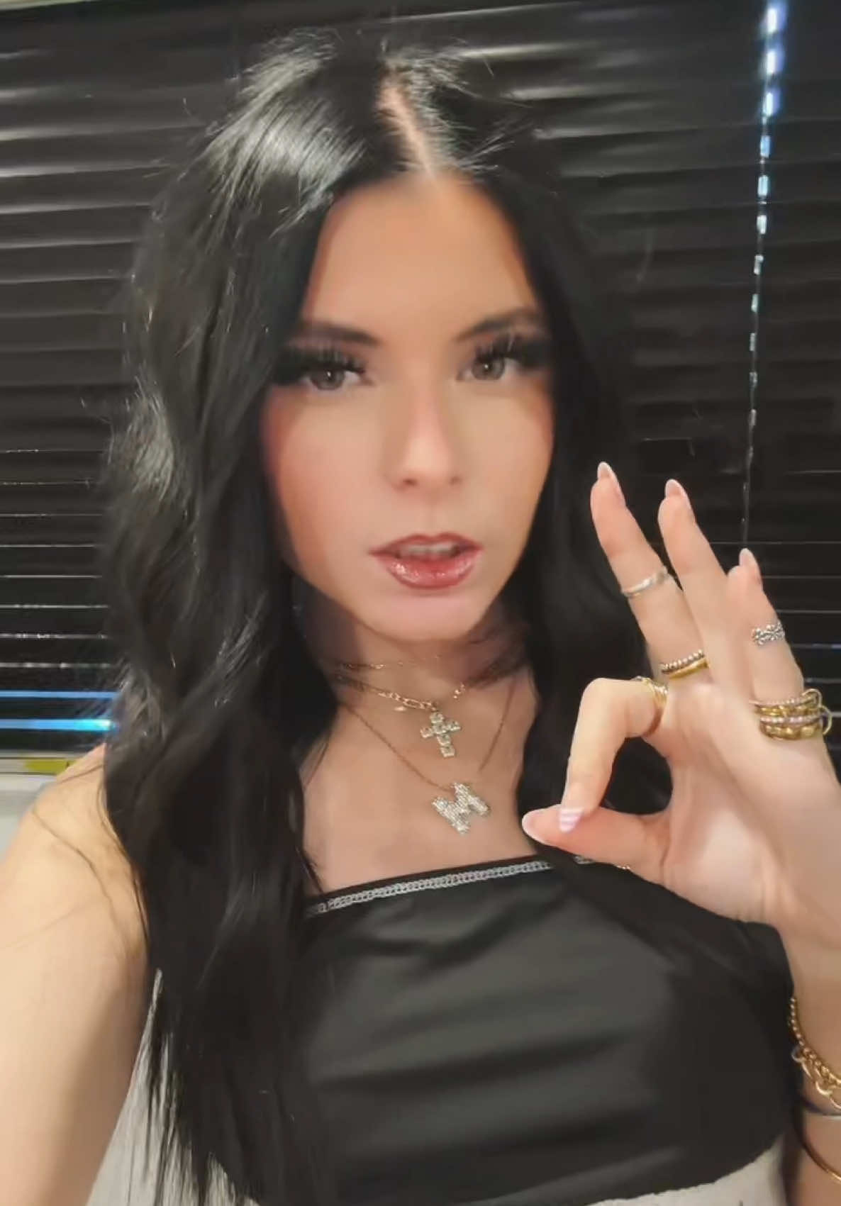 @𝗝 𝗘 𝗡 𝗡 𝗔