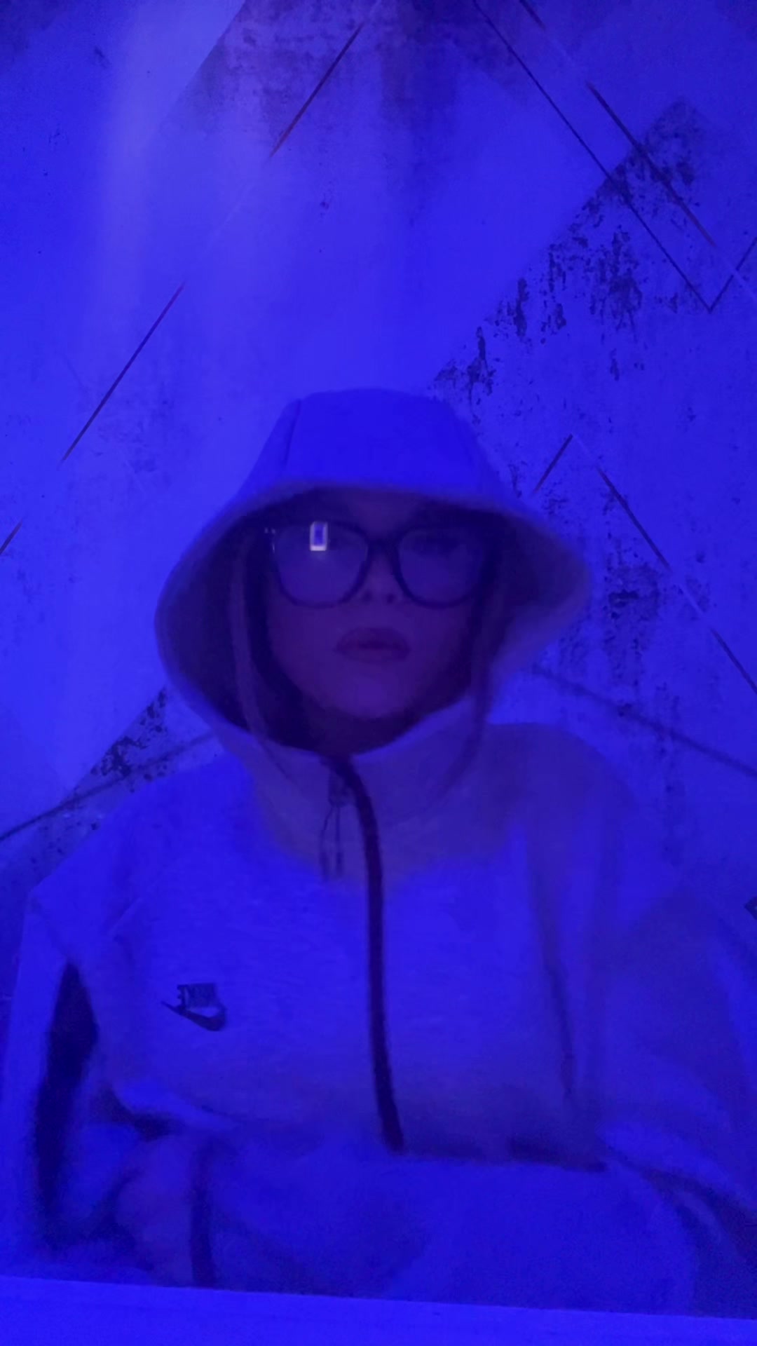 @kiri123321