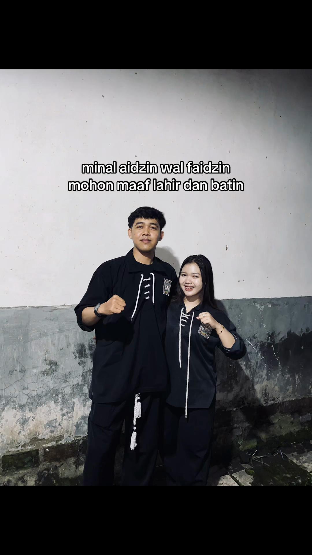 @R.