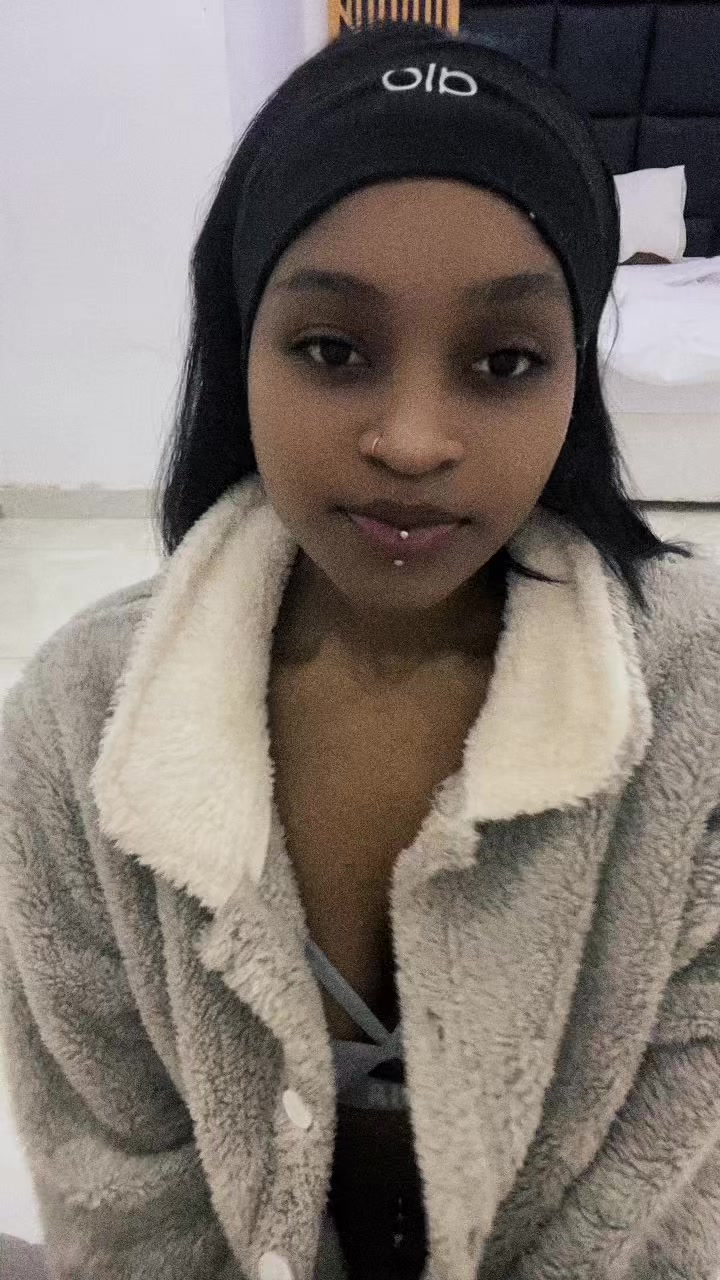 @Amira Dior