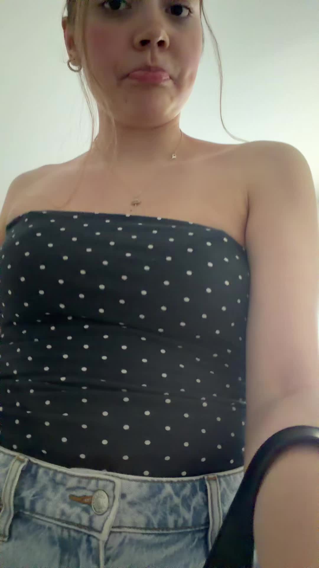 @Siennakk