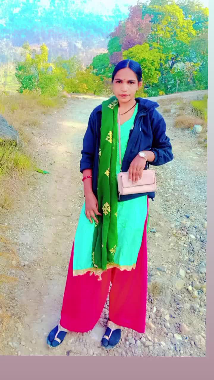 @user779853242