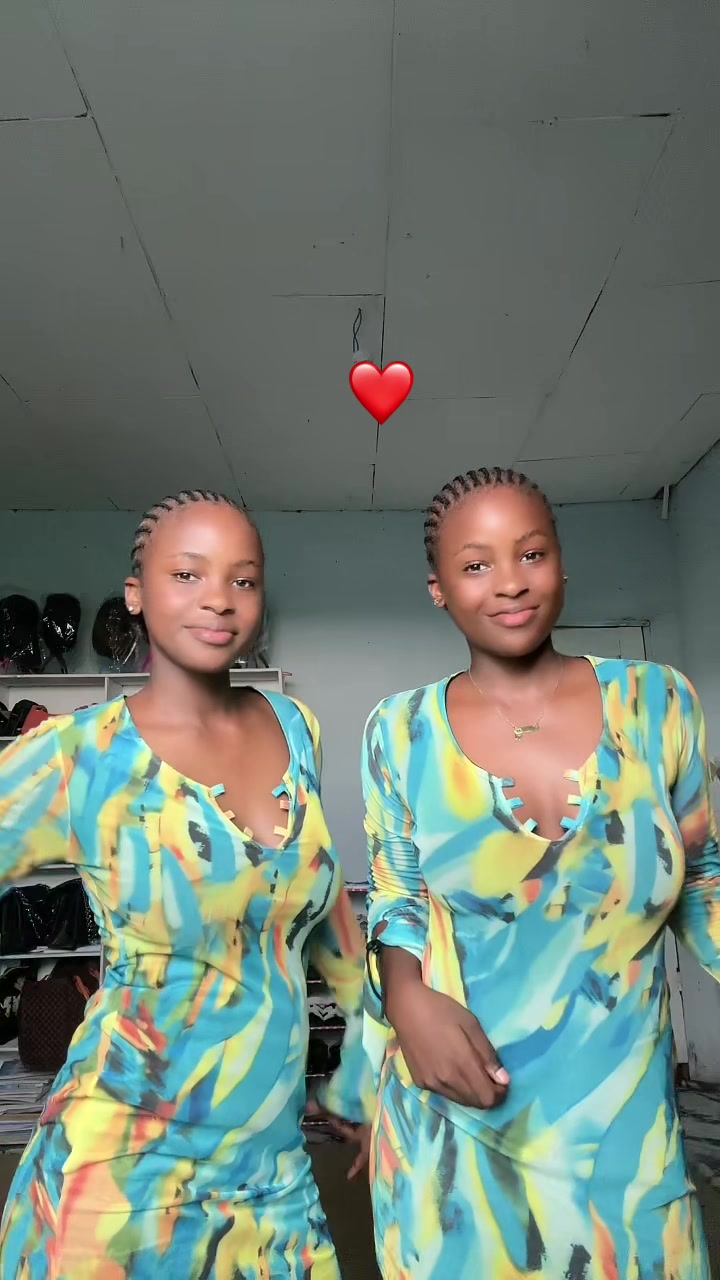@Faith&Favour🦋