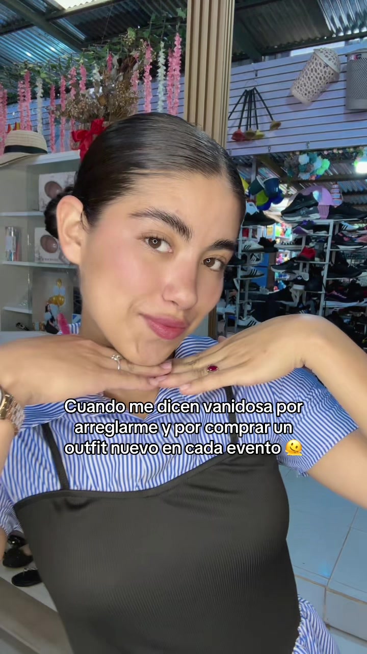 @Anye🦢🎀