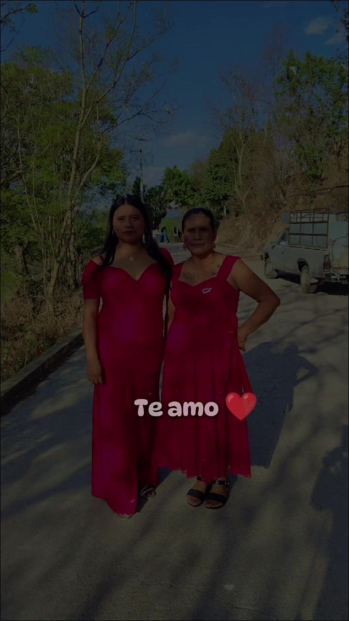 @Lili Meneses
