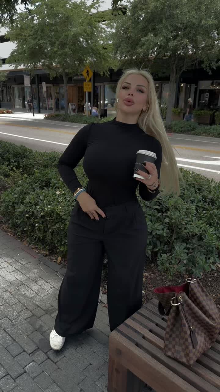 @Nanio