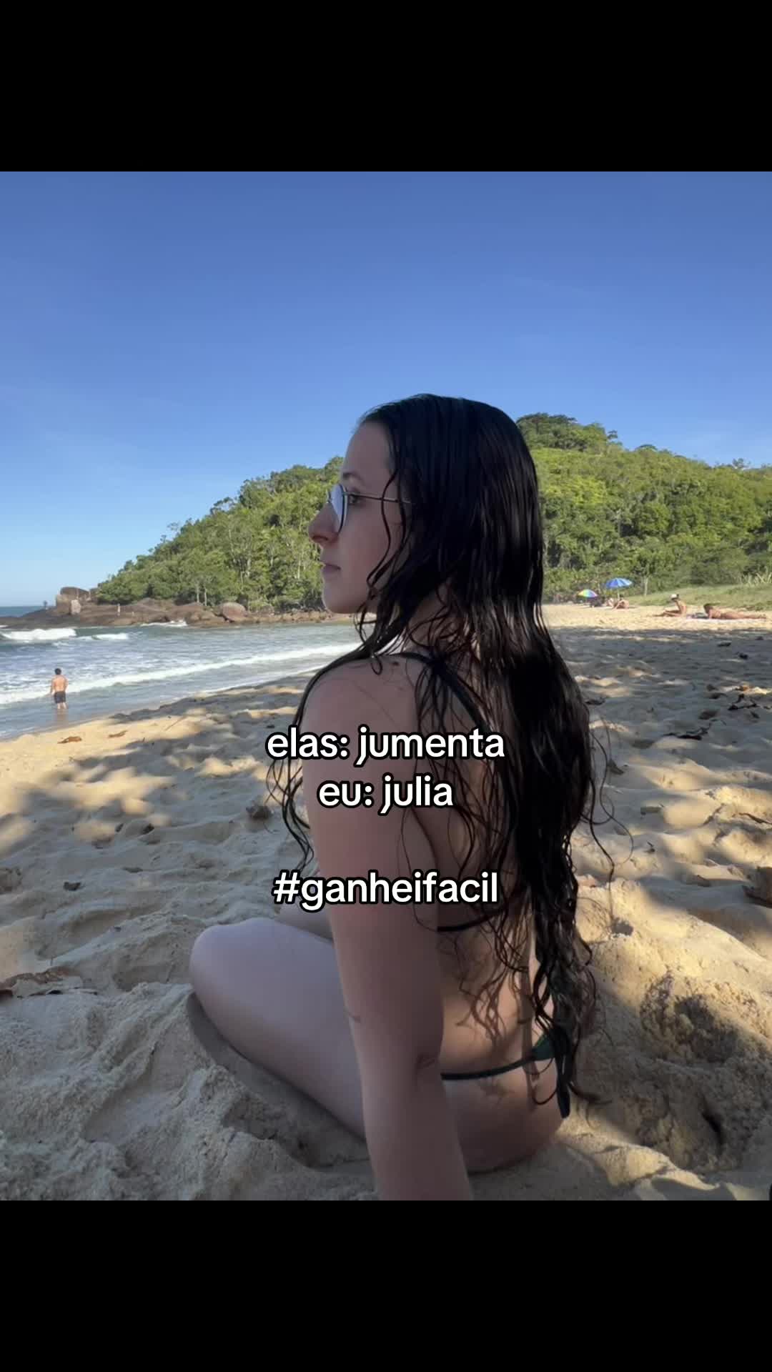 @Julia Mello