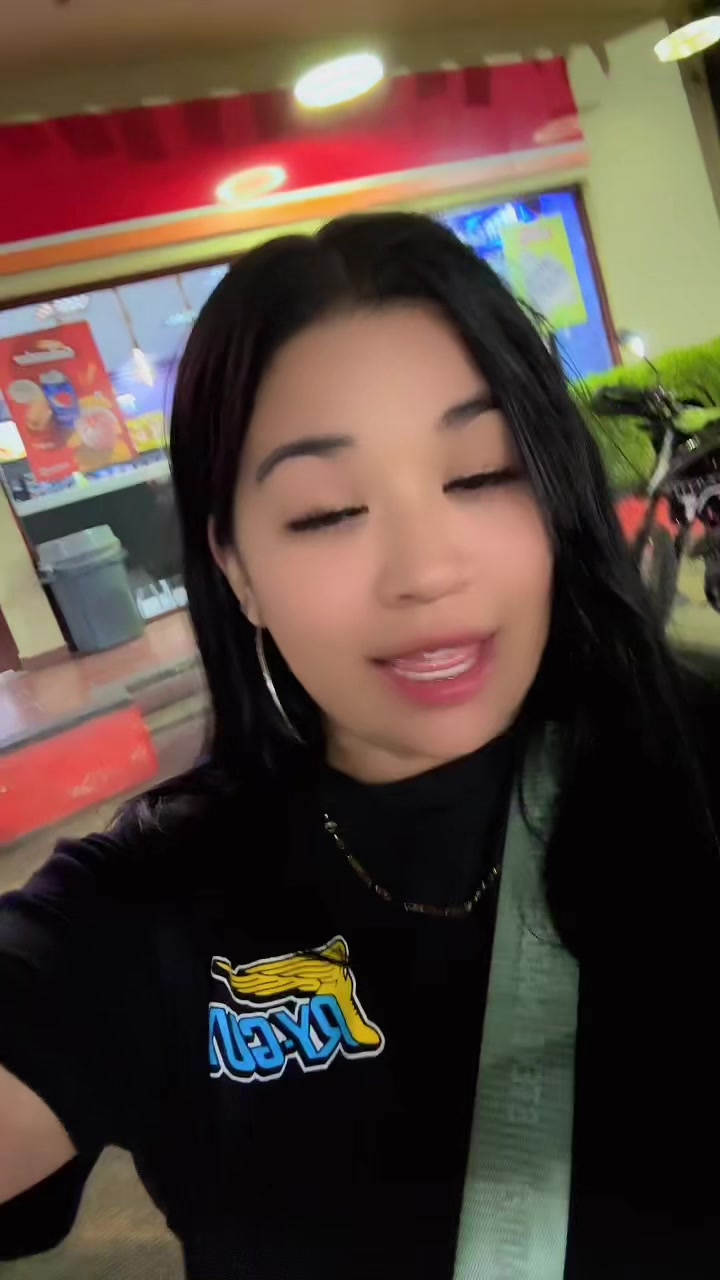 @Jelen santos ๐ฉท๐ฉท