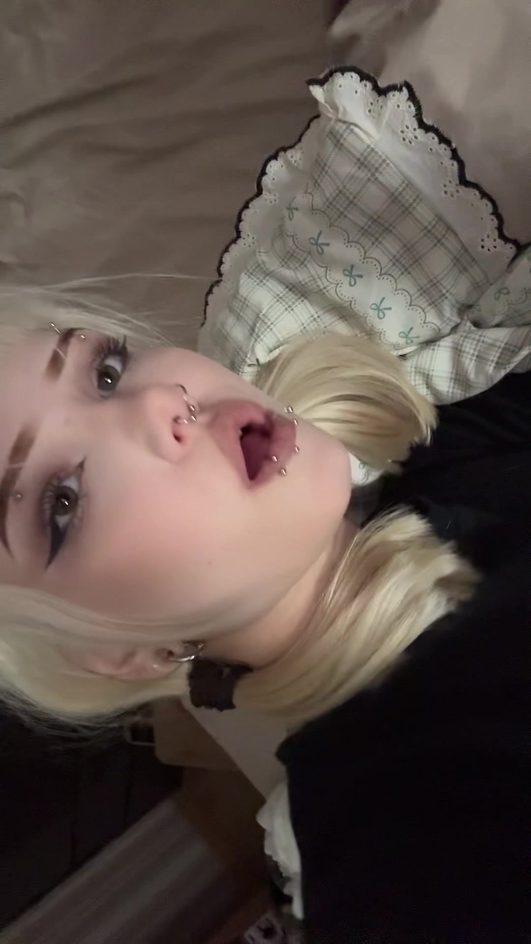 @trwovaa
