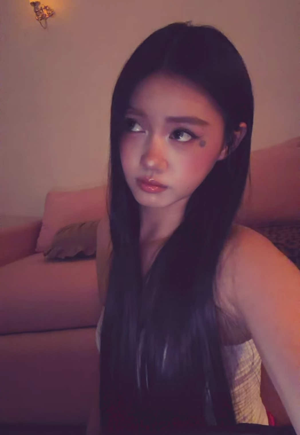 @𝒢𝓌𝓎𝓃𝑒𝓉𝒽
