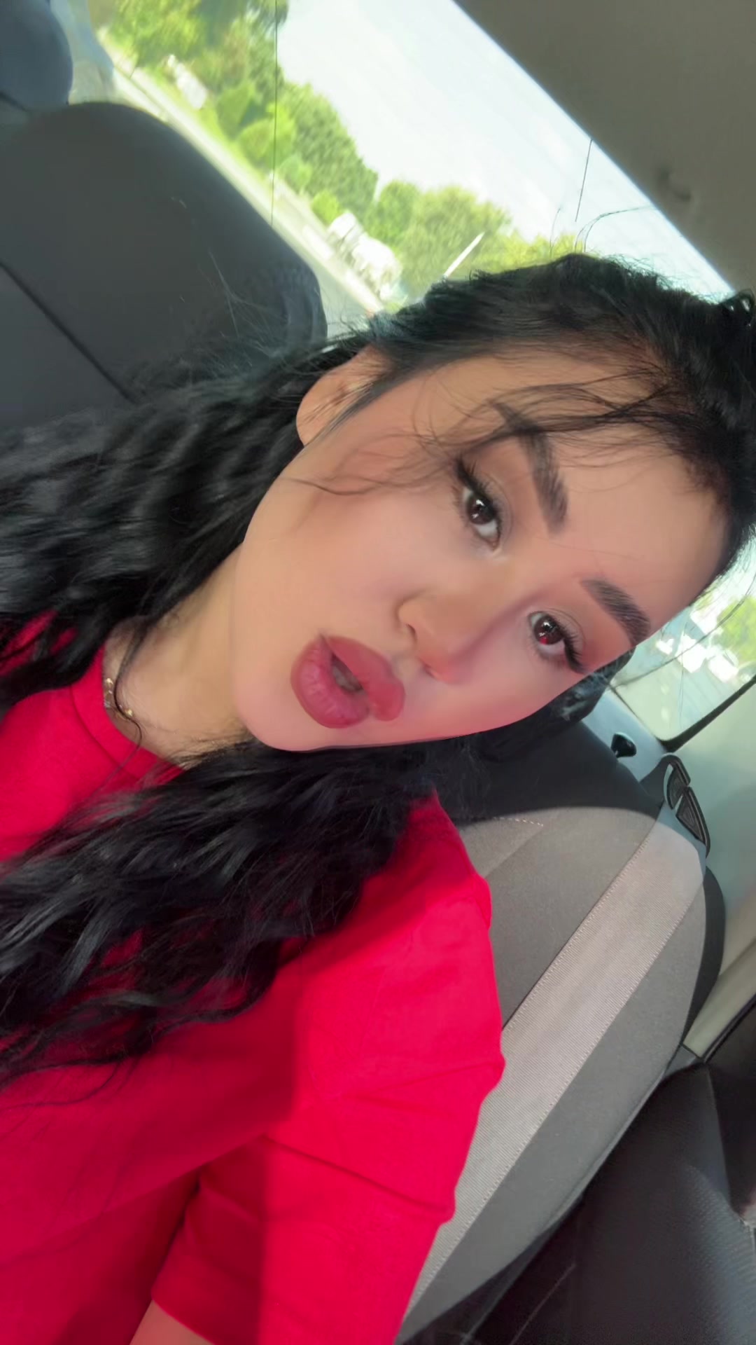 @Feruza🐬