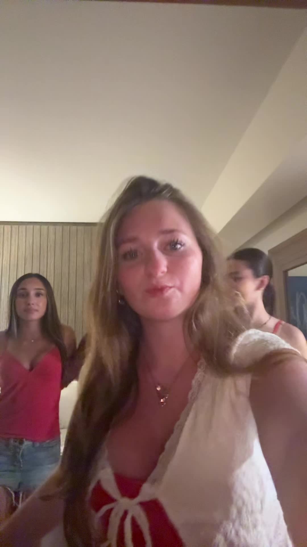 @Reese