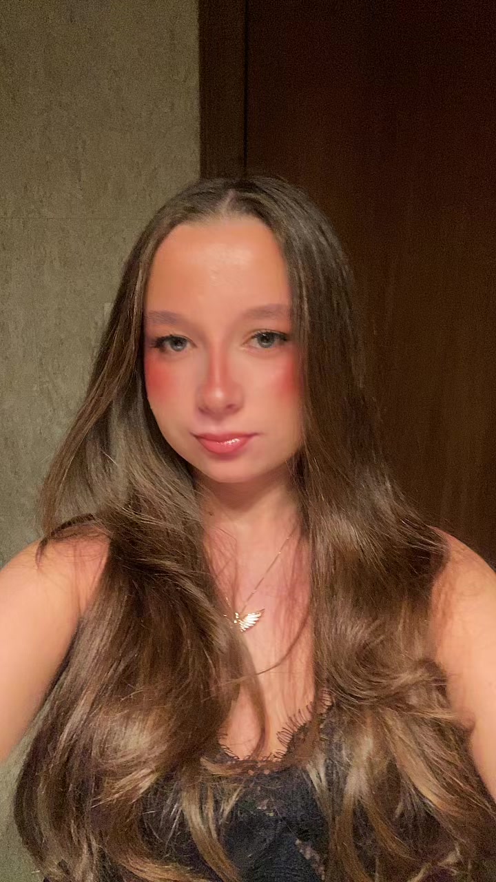 @sophia larsen