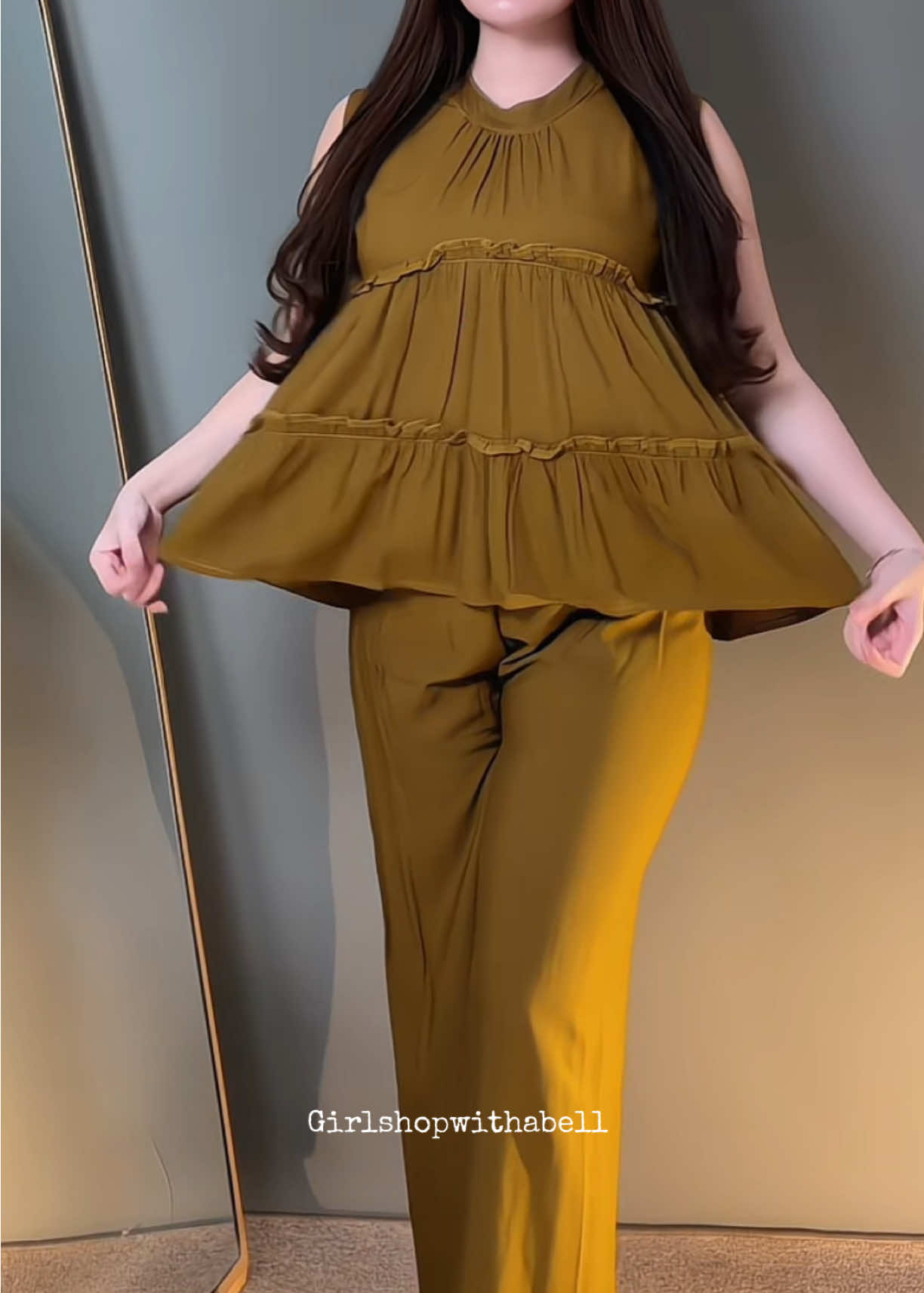 @Girlshopwithabell