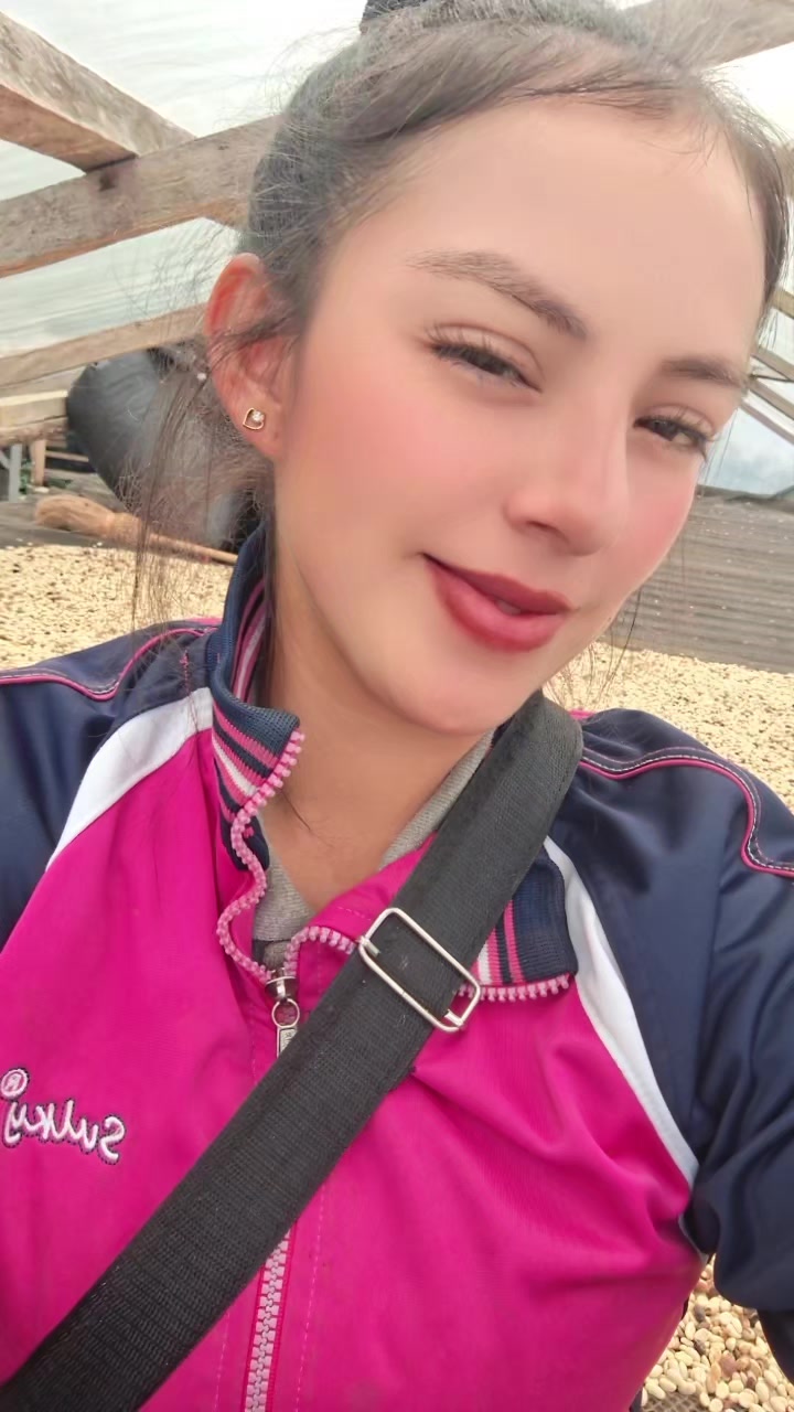 @Yucely