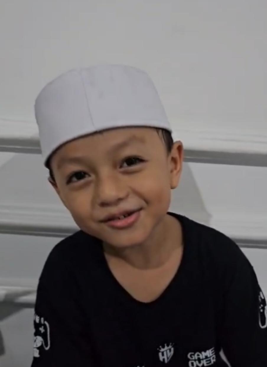 @Fatimah AzZahra