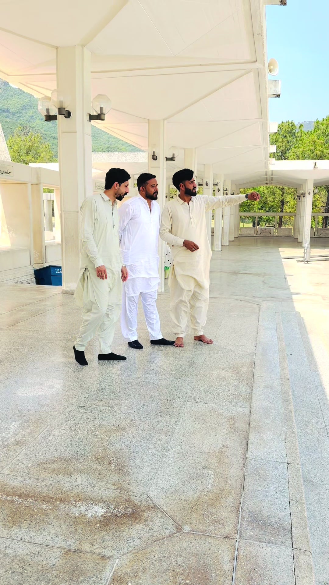 @ch.shahzaib.dhere