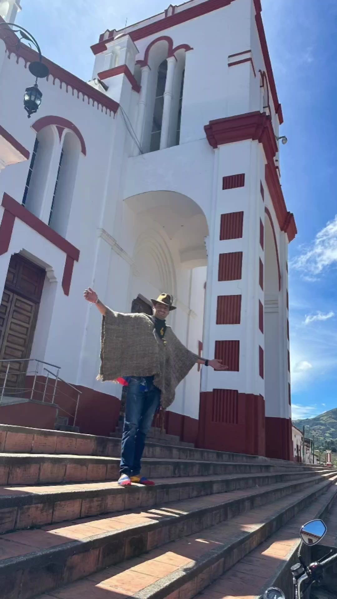 @Colombia Carranguera