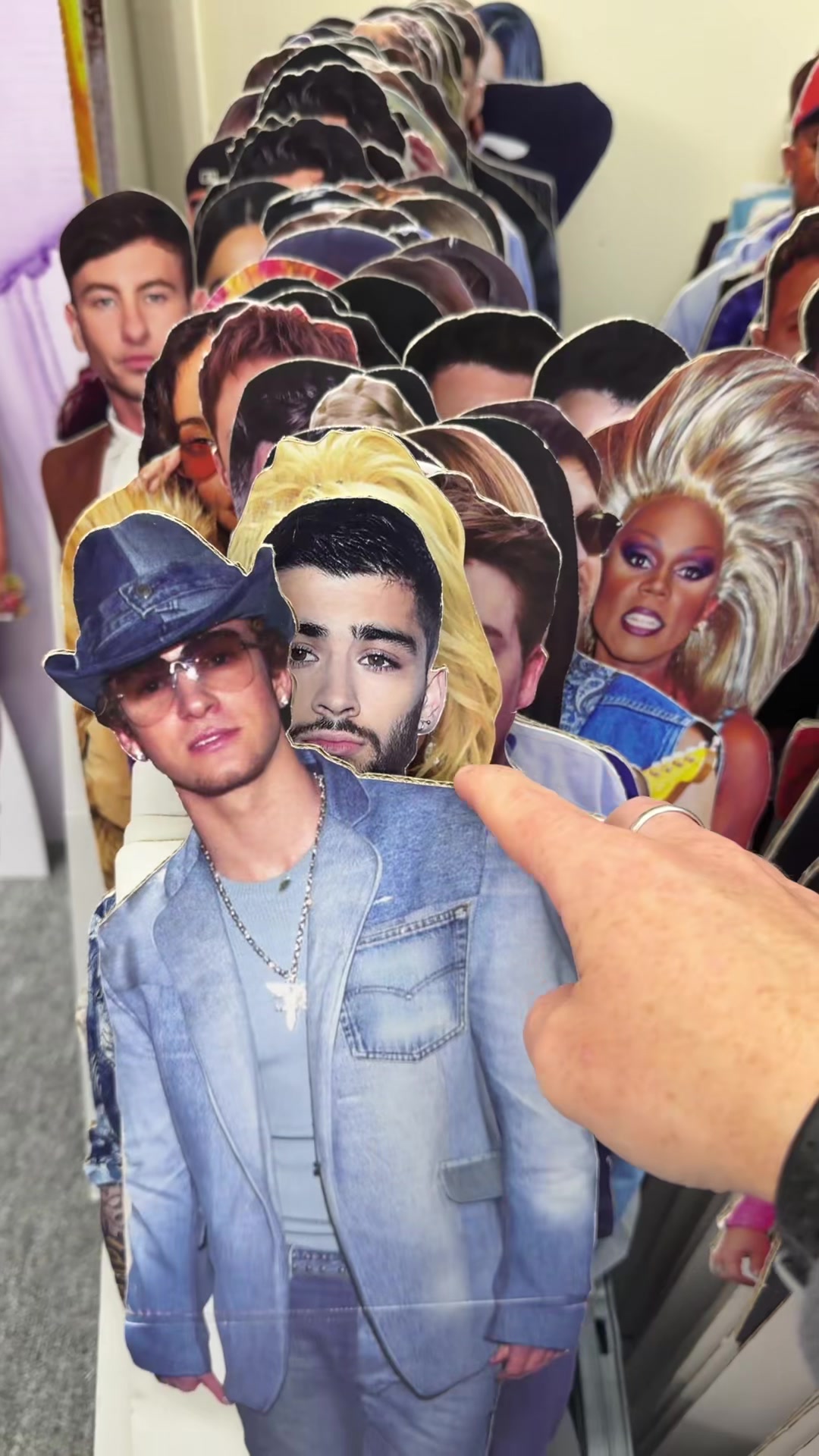 @Celebrity Cutouts