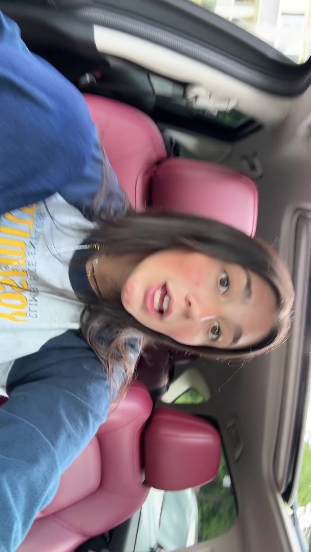 @eliana🪽🐠🦕🥣