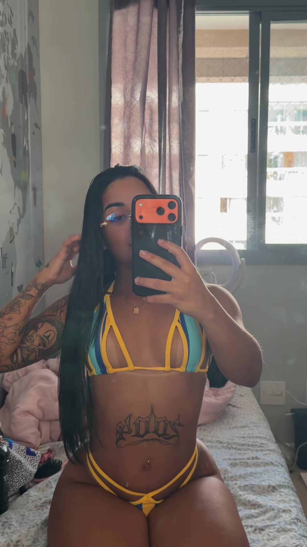 @annajulia0011