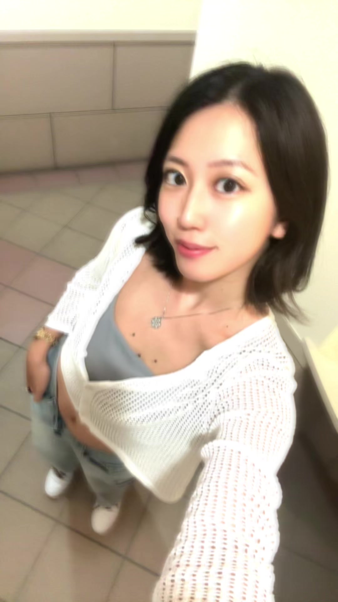 @Ayu
