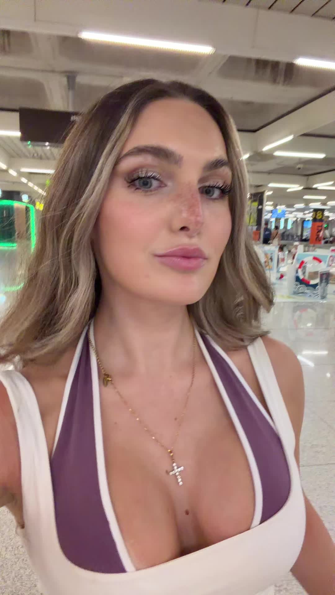 @vicces