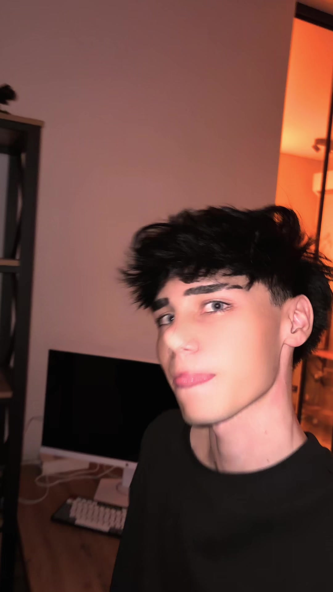 @calievico