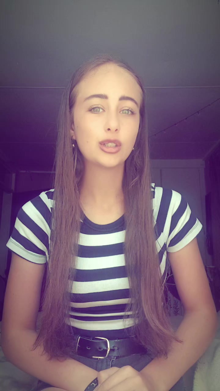 @your_fav_brunette