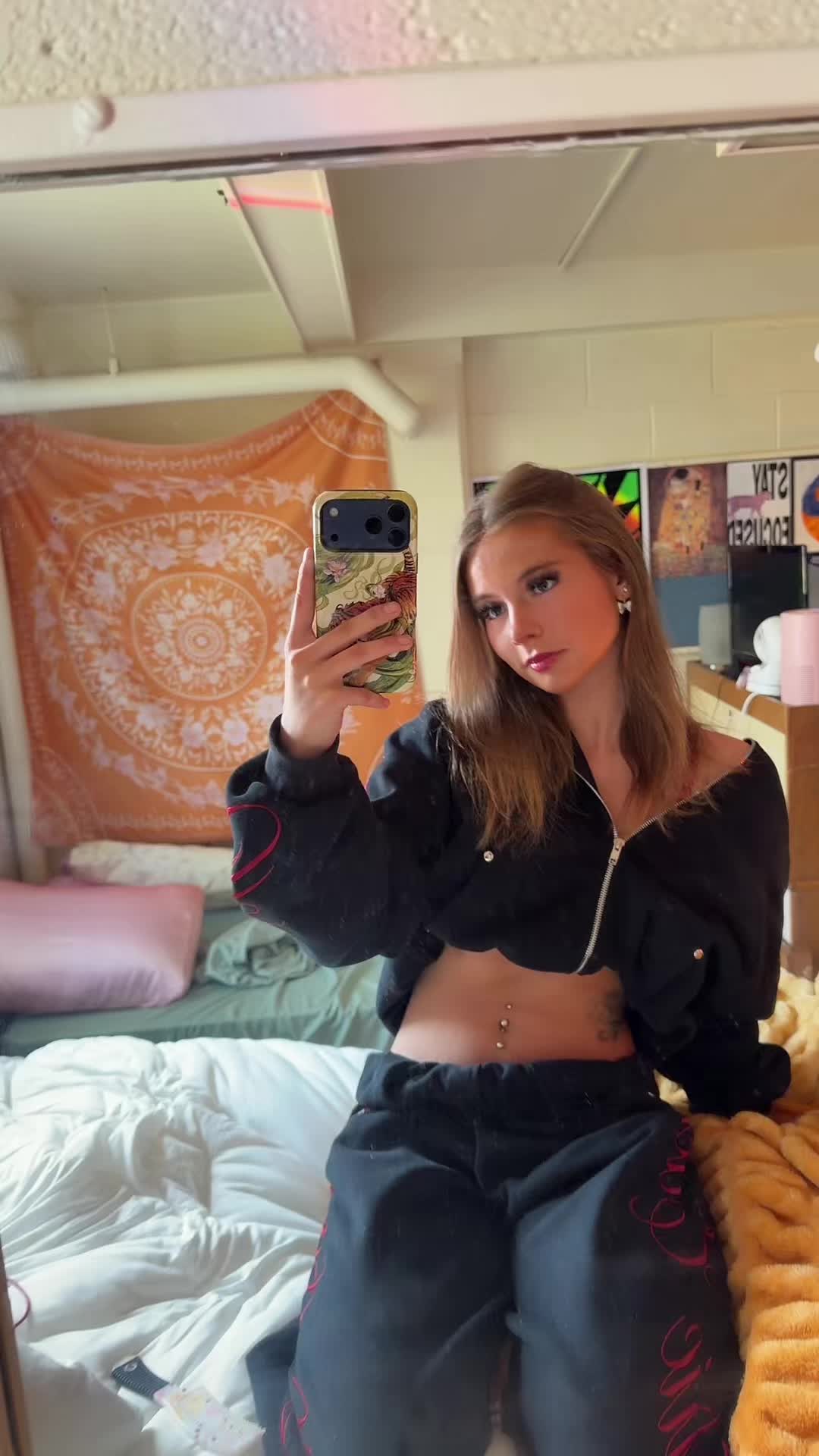 @🙈