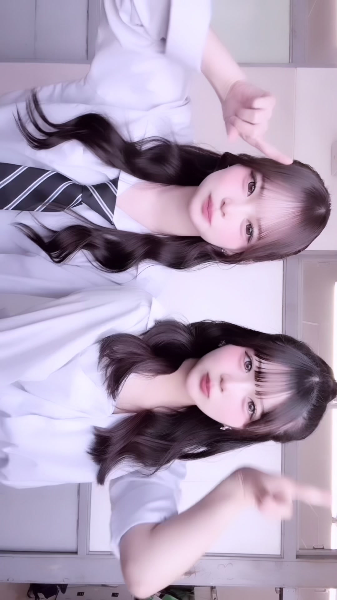 @ゆな