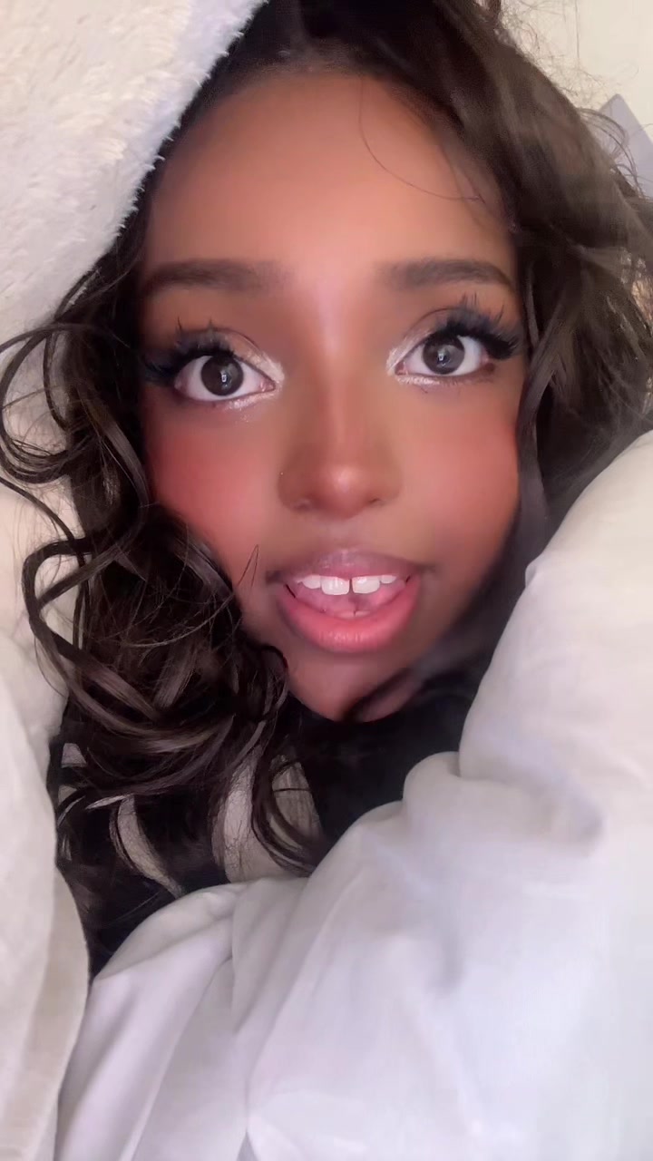 @Earthtokhadija