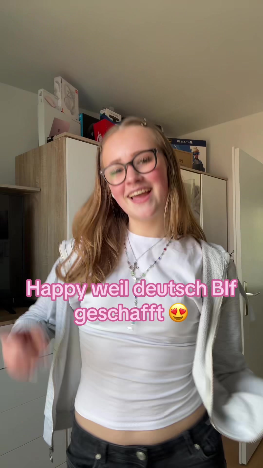 @Juliiiaa