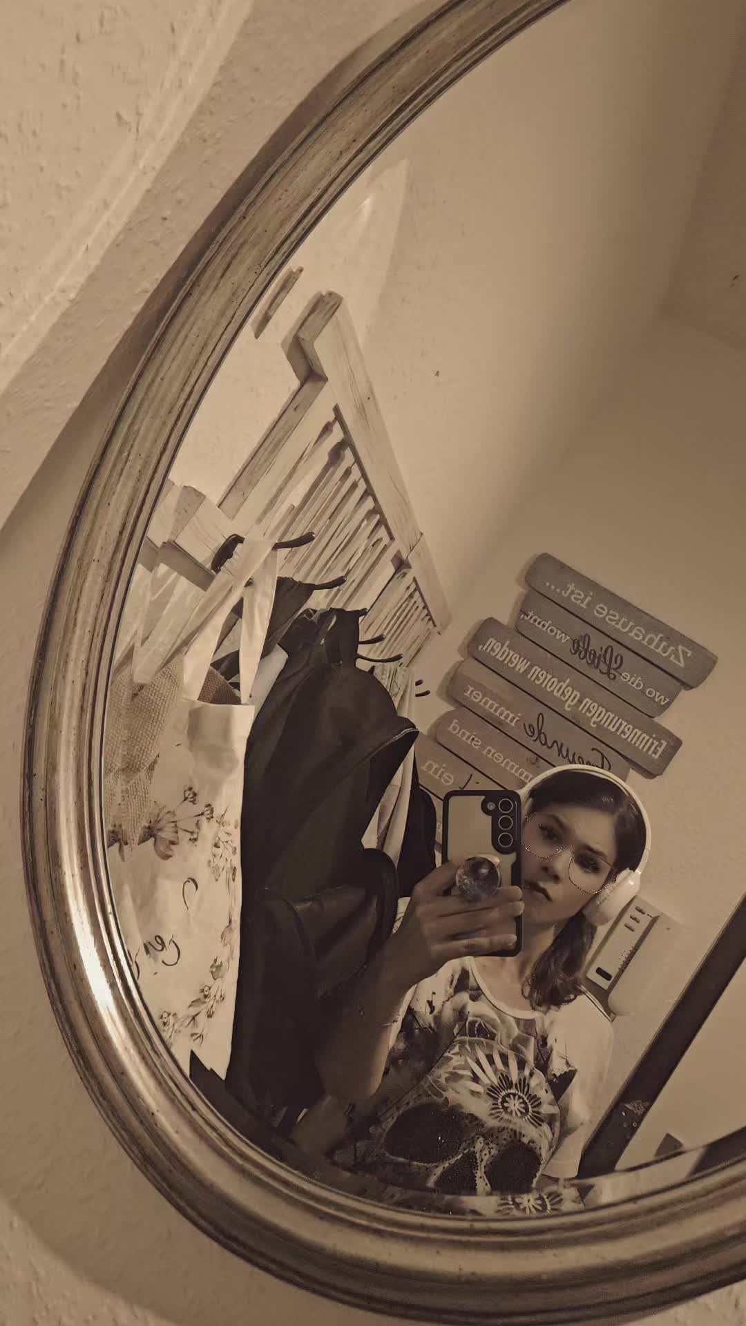 @𝒟ℯ𝓋𝒾𝓁