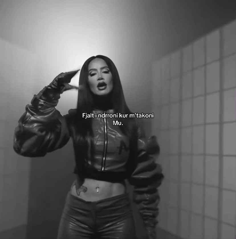 @🙋🏻♀️ྀིྀི