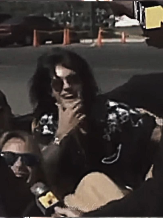 @𝓛𝓮𝓲𝓰𝓱🎸
