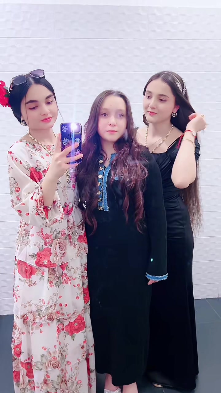 @๐จ๐๐๐๐๐๐a