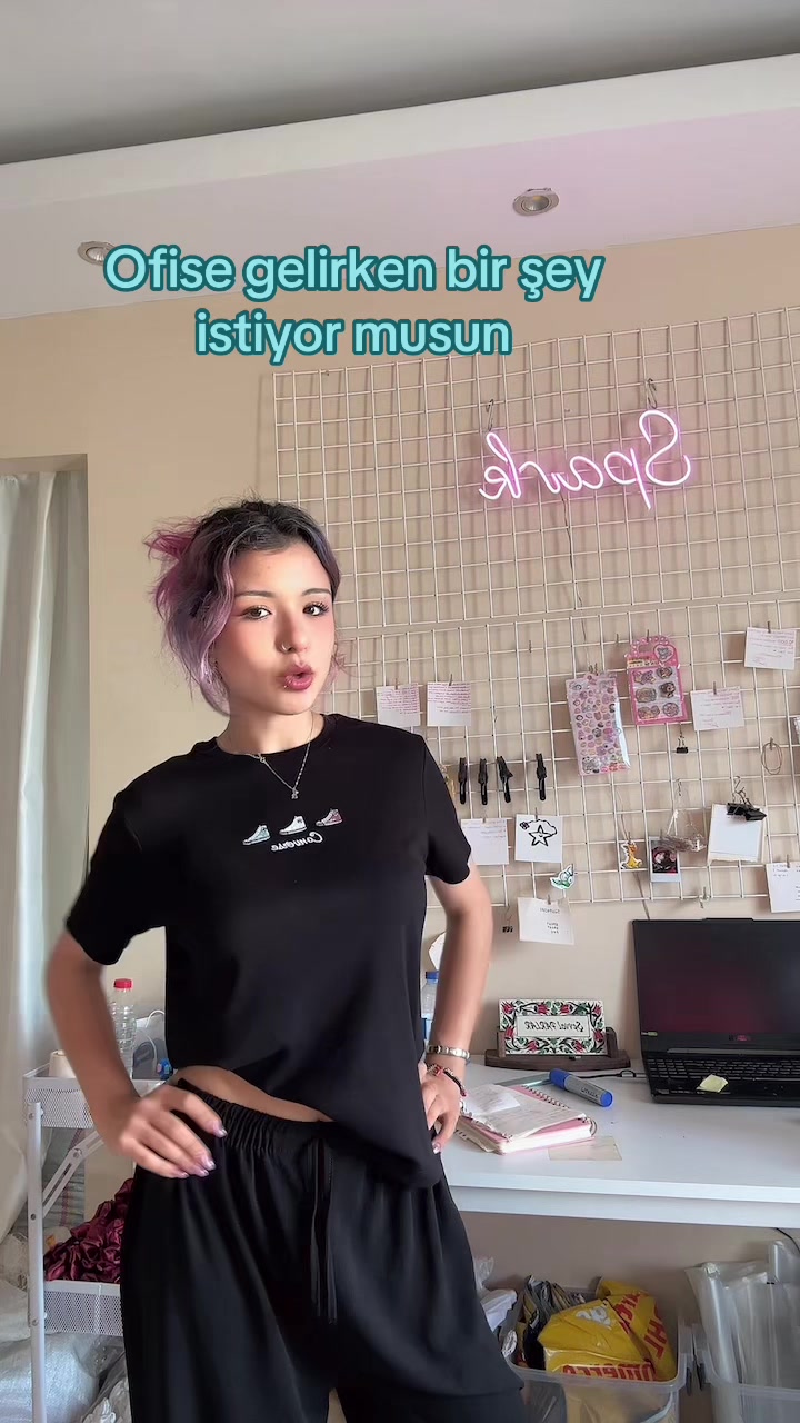 @agletsel ✮